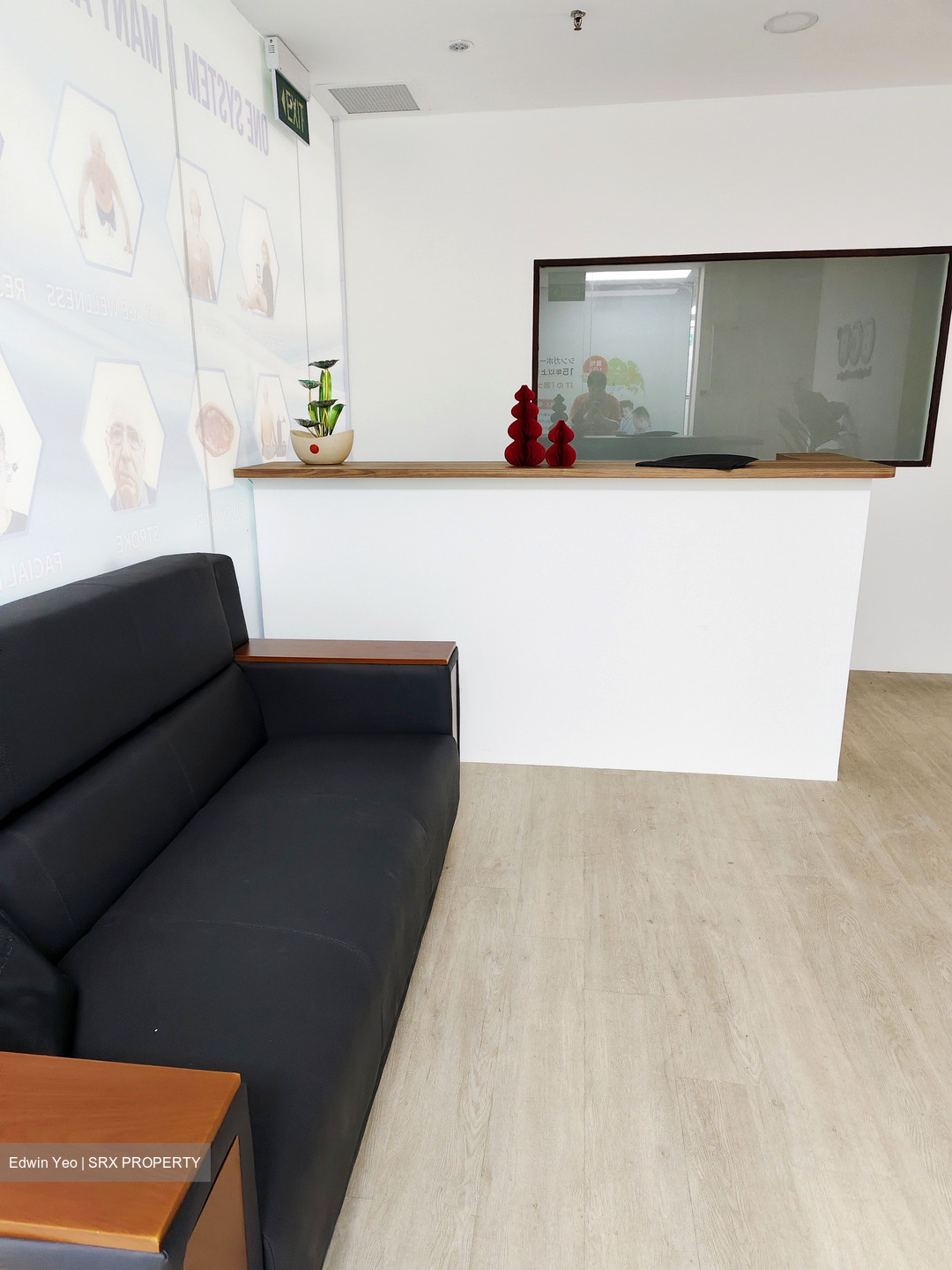 North Bridge Centre (D7), Office #535958921